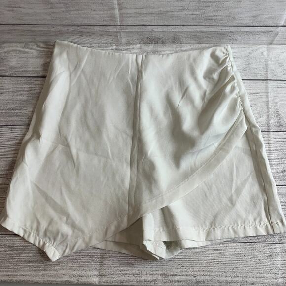 Shein White Crossover Skort Size Large - Picture 1 of 5